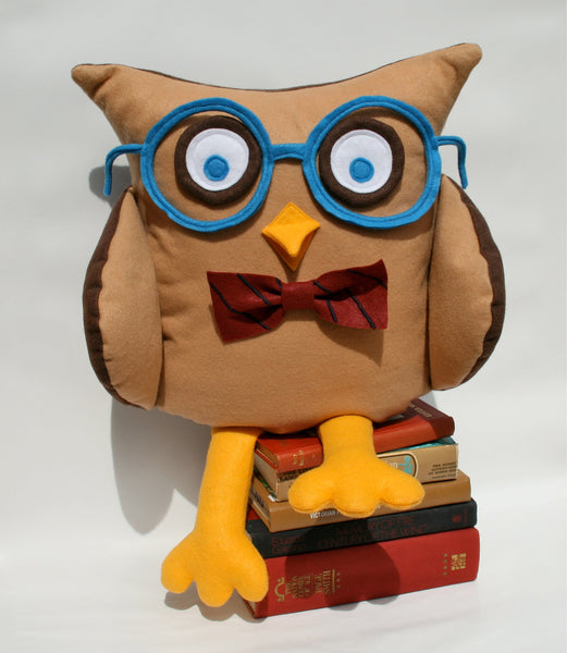 Oliver - A Slightly Geeky Owl 16 inch pillow cover - Studio Arethusa
 - 2